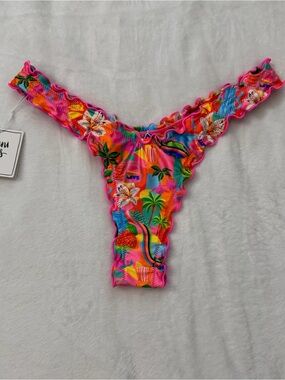 NWT Kulani Kinis Havana Haven lettuce edge thong bottoms